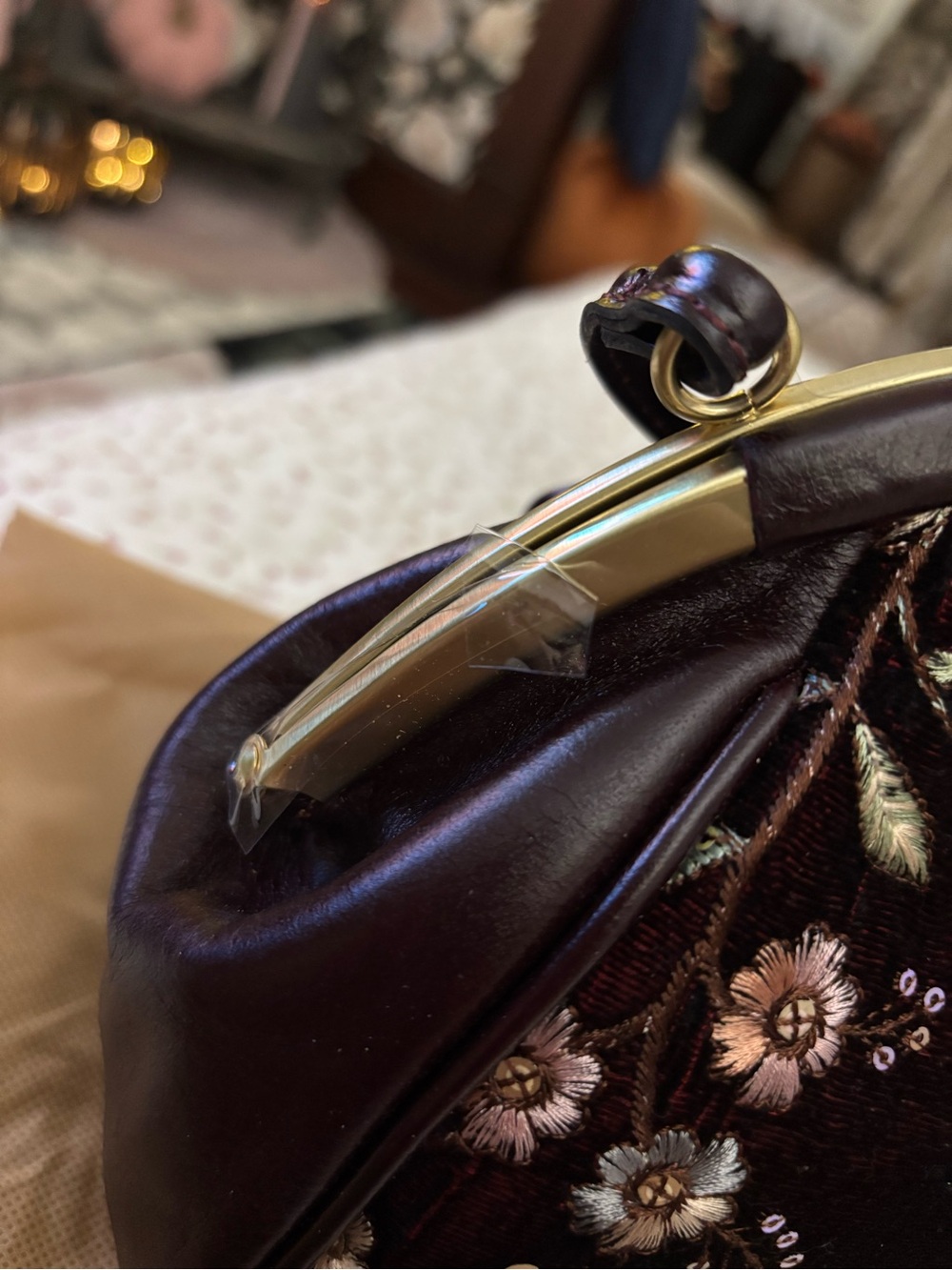 SOLD-Patricia Nash Portafina Frame Crossbody Burgundy Velvet Jacquard NWT - Picture 5 of 9